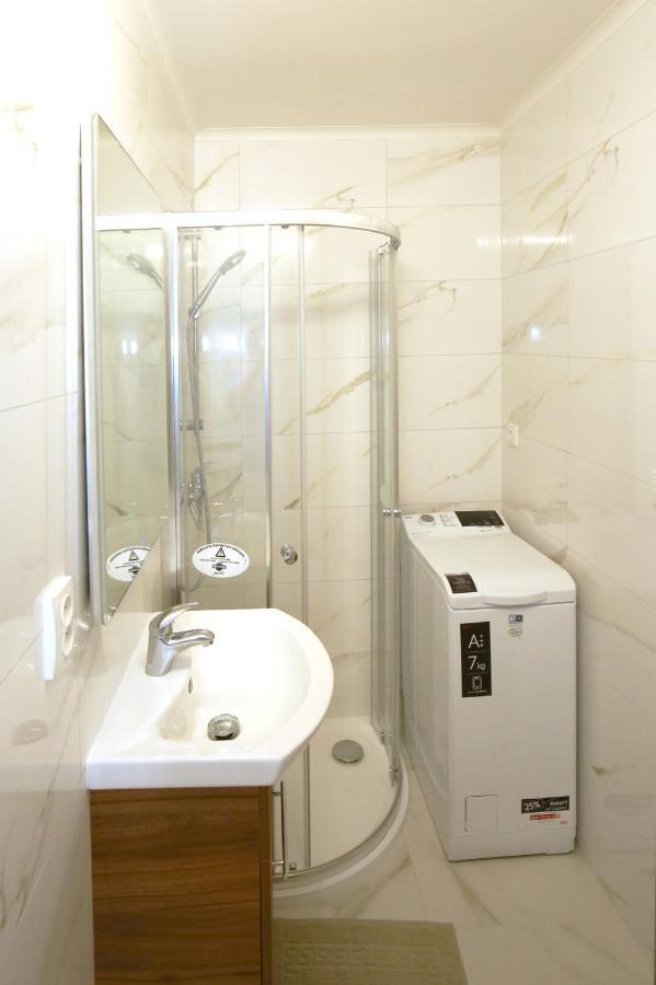Sweet Apartment In The Heart Of Prag Exteriör bild